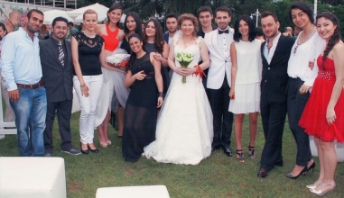 Özge ve Selçuk Evlendiler